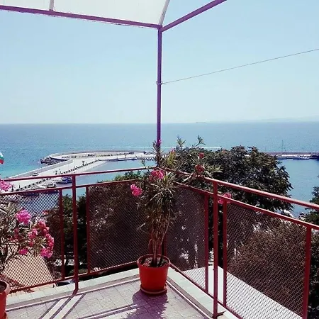 Anastasiya's With Stunning Sea Views * Pomorie